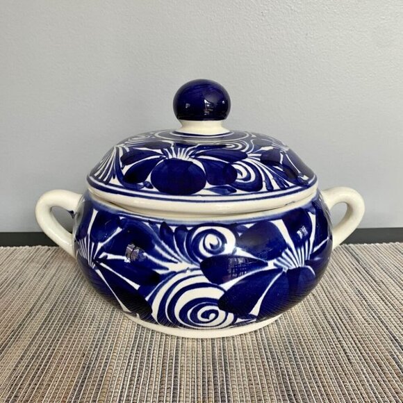 Blue and White Ceramic Soup Tureen Floral - Picture 2 of 9